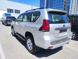 Toyota Land Cruiser Prado 2023 годаүшін28 710 000 тг. в Астана – фото 4
