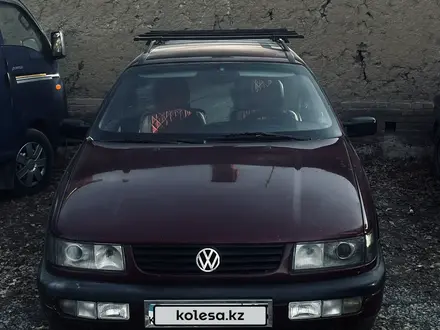 Volkswagen Passat 1996 года за 1 900 000 тг. в Шымкент – фото 2