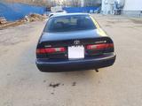 Toyota Camry 1998 годаfor4 000 000 тг. в Актобе – фото 3