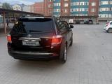 Toyota Highlander 2012 года за 11 600 000 тг. в Актобе – фото 4