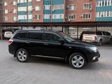 Toyota Highlander 2012 года за 11 600 000 тг. в Актобе – фото 3