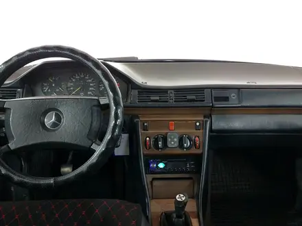 Mercedes-Benz E 200 1991 года за 1 020 000 тг. в Шымкент – фото 14