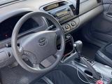 Toyota Camry 2005 года за 6 500 000 тг. в Жанаозен – фото 2