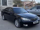 Toyota Camry 2005 года за 6 500 000 тг. в Жанаозен