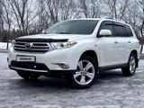 Toyota Highlander 2011 года за 12 700 000 тг. в Астана