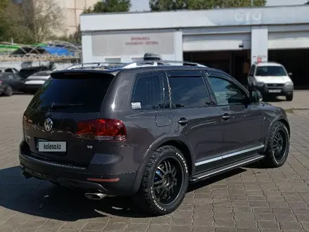 Volkswagen Touareg 2007 года за 8 200 000 тг. в Алматы – фото 5