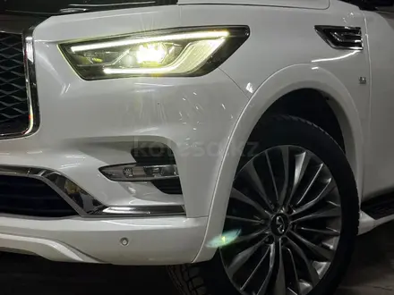 Infiniti QX80 2019 года за 19 500 000 тг. в Астана