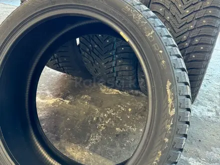 275/40 — 315/35 R22 Nokian Hakkapeliitta 10 SUV (Финляндия, 2024 год!) за 550 000 тг. в Астана – фото 6