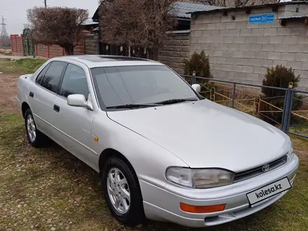 Toyota Camry 1992 года за 1 900 000 тг. в Алматы – фото 2