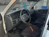 Suzuki Grand Vitara 1999 годаүшін2 800 000 тг. в Алматы – фото 4