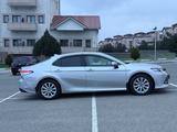 Toyota Camry 2018 годаүшін11 500 000 тг. в Актау – фото 2