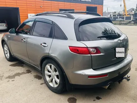 Infiniti FX35 2004 года за 3 700 000 тг. в Актобе – фото 4