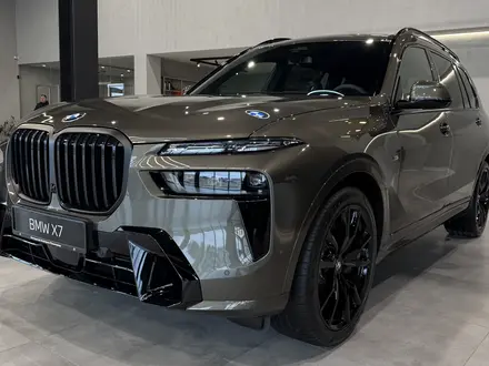 BMW X7 XDrive 40i 2025 года за 83 113 000 тг. в Павлодар