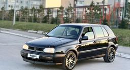 Volkswagen Golf 1993 годаүшін1 750 000 тг. в Темиртау