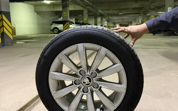 Резина на дисках 205/55Z R16 за 250 000 тг. в Астана