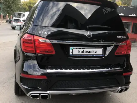 Mercedes-Benz GL 63 AMG 2013 года за 28 000 000 тг. в Алматы – фото 7