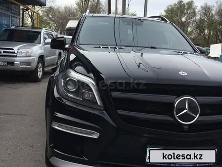 Mercedes-Benz GL 63 AMG 2013 года за 28 000 000 тг. в Алматы – фото 34