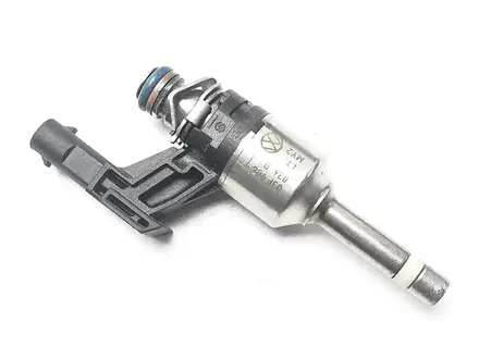 Форсунка топливная 03F906036B — VW/Audi/Skoda 1.2 TSI Yeti за 38 000 тг. в Астана – фото 4
