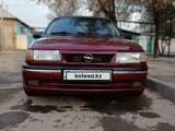 Opel Vectra 1993 годаfor1 300 000 тг. в Шымкент