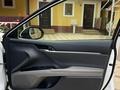 Toyota Camry 2018 года за 12 800 000 тг. в Алматы – фото 16