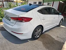 Hyundai Elantra, 2016