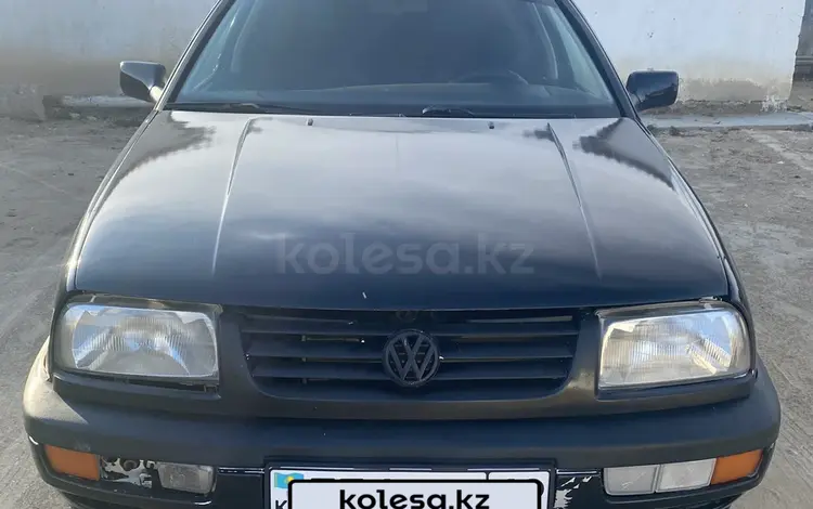 Volkswagen Golf 1994 годаүшін1 300 000 тг. в Актау