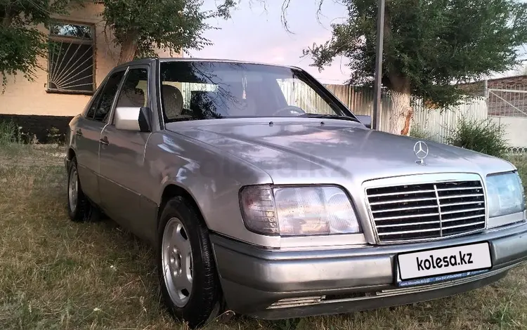 Mercedes-Benz E 220 1993 годаүшін1 800 000 тг. в Талдыкорган