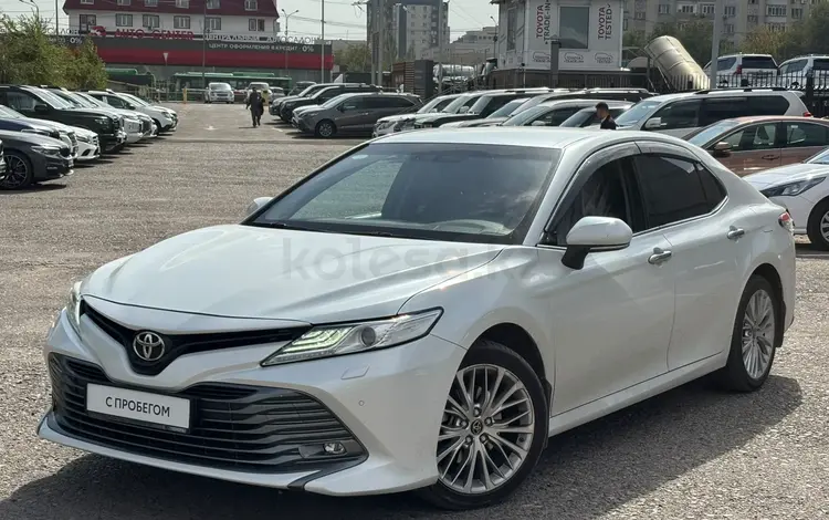 Toyota Camry 2019 года за 13 500 000 тг. в Алматы