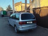 Volkswagen Sharan 1998 годаfor1 500 000 тг. в Караганда – фото 3