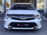 Toyota Camry 2017 года за 13 500 000 тг. в Шымкент – фото 2