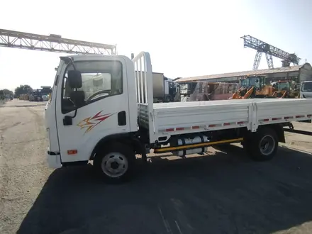 FAW  Бортовой грузовик 3 тонны длина борта 4.2 метра дизель 2022 года за 17 990 000 тг. в Алматы – фото 21