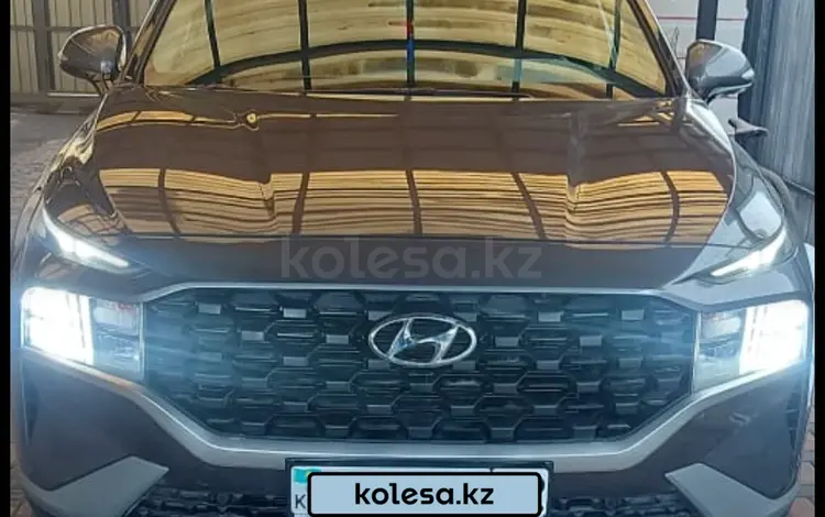 Hyundai Santa Fe 2022 года за 17 200 000 тг. в Алматы