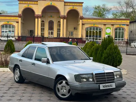 Mercedes-Benz E 220 1993 года за 2 000 000 тг. в Шымкент – фото 21