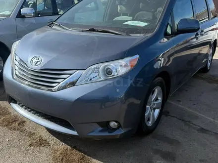 Toyota Sienna 2016 года за 11 000 000 тг. в Алматы – фото 11