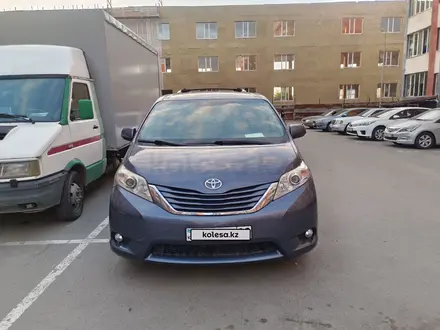 Toyota Sienna 2016 года за 11 000 000 тг. в Алматы – фото 2