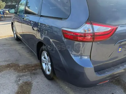 Toyota Sienna 2016 года за 11 000 000 тг. в Алматы