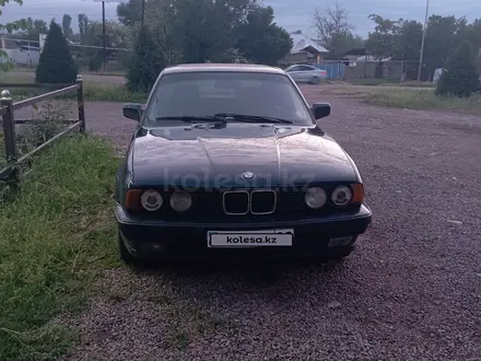BMW 525 1993 года за 2 200 000 тг. в Алматы – фото 4