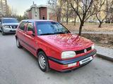 Volkswagen Golf 1993 года за 2 500 000 тг. в Караганда – фото 2