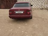 Mercedes-Benz E 280 1994 года за 2 500 000 тг. в Актау – фото 3