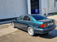 BMW 528 1998 года за 3 300 000 тг. в Жанаозен