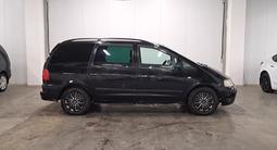 Volkswagen Sharan 2001 годаүшін1 650 000 тг. в Астана – фото 4