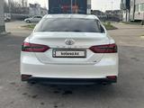 Toyota Camry 2020 года за 19 000 000 тг. в Алматы – фото 5