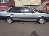 Volkswagen Passat 1990 годаүшін1 300 000 тг. в Сарань – фото 4