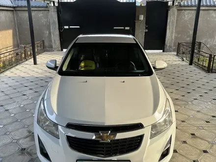 Chevrolet Cruze 2013 года за 5 300 000 тг. в Шымкент – фото 2