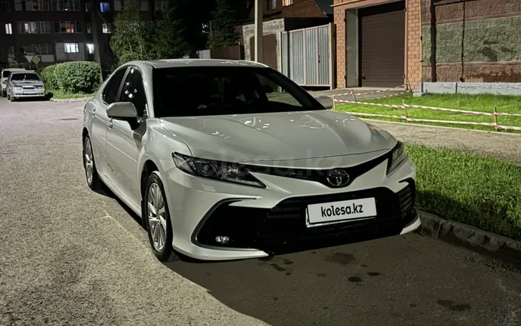 Toyota Camry 2023 годаүшін16 500 000 тг. в Астана