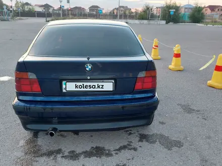 BMW 323 1994 года за 1 800 000 тг. в Караганда – фото 5