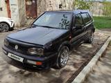 Volkswagen Golf 1994 годаүшін2 000 000 тг. в Караганда