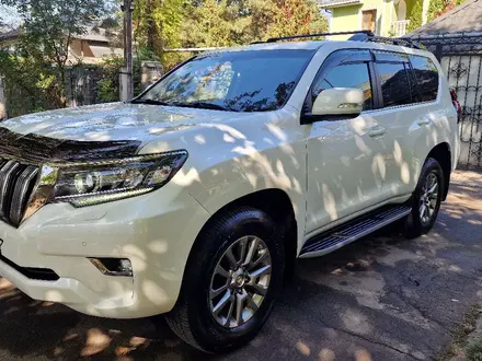 Toyota Land Cruiser Prado 2018 года за 26 300 000 тг. в Алматы – фото 30