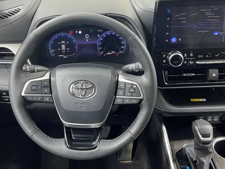 Toyota Highlander 2024 года за 35 000 000 тг. в Алматы – фото 13