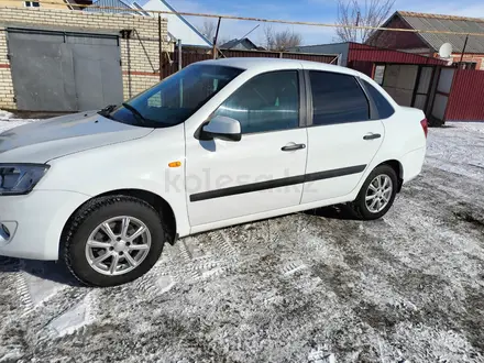 ВАЗ (Lada) Granta 2190 2013 года за 3 100 000 тг. в Уральск – фото 2